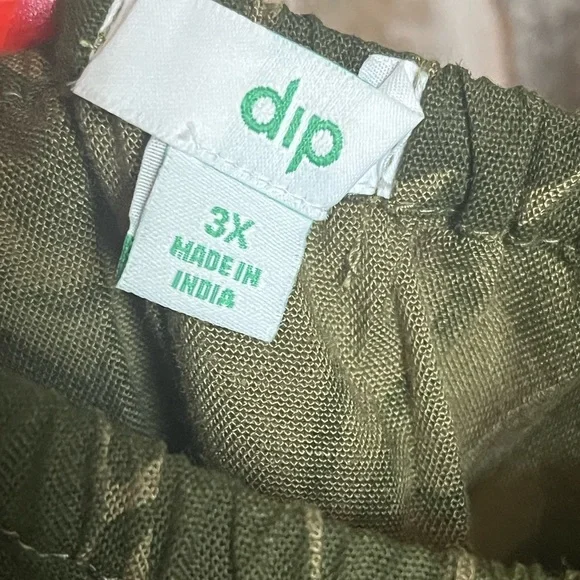 ❗️SOLD❗️Dip Olive Green Floral Print Maxi Dress size 3x new - Picture 4 of 9